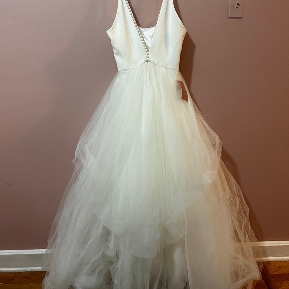 UNWORN 2020 BHLDN DRESS- TAGS STILL ON! - Picture 3 of 8